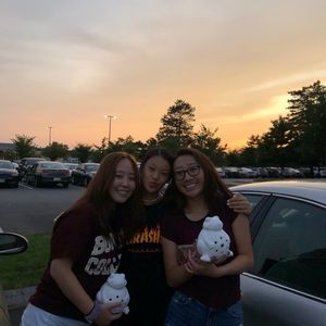 Meet your Posher, Danielle